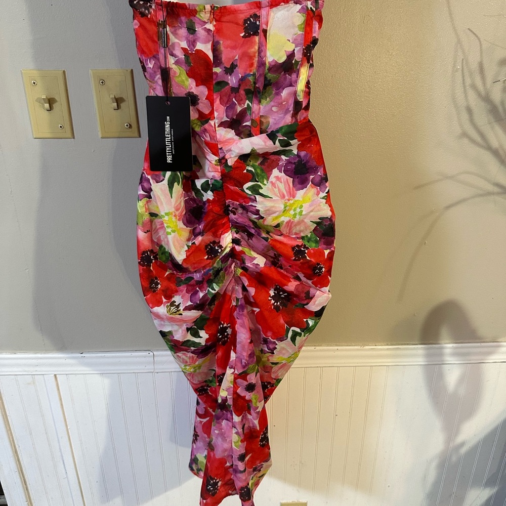 Prettylittlething Multicolor Strapless Dress - image 6